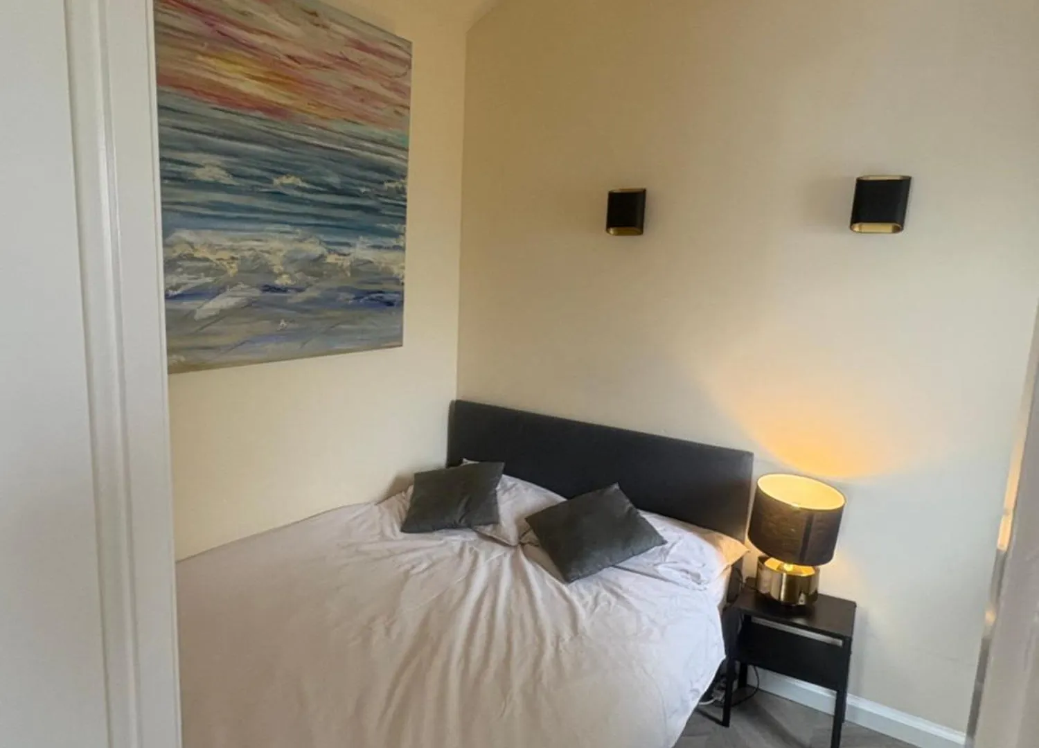 Renovated & Private Tinyhouse Den Haag Short Stay Appartment